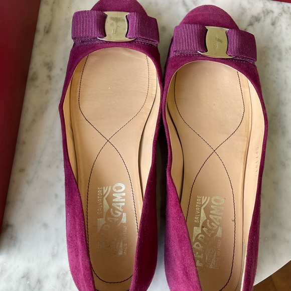 Salvatore Fraggamo flats, burgundy/purple suede, 6.5, gently used, silver hard - Picture 10 of 11